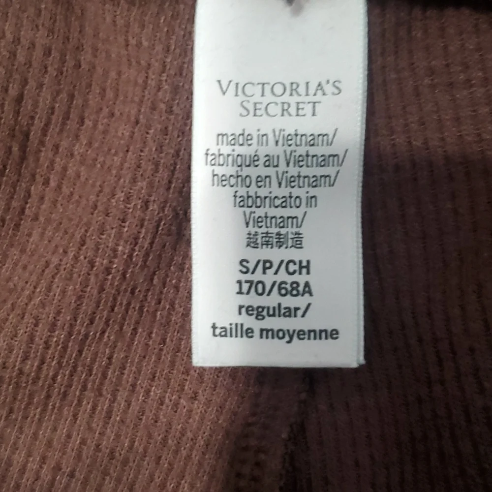 Victoria's Secret Pajamas - Picture 2 of 3